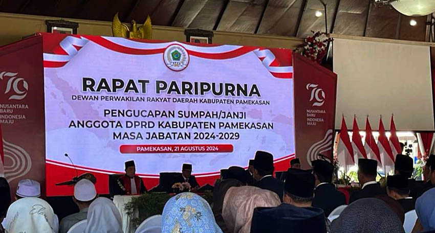 45 Anggota DPRD Pamekasan Dilantik, Halili Yasin Jadi Ketua Sementara